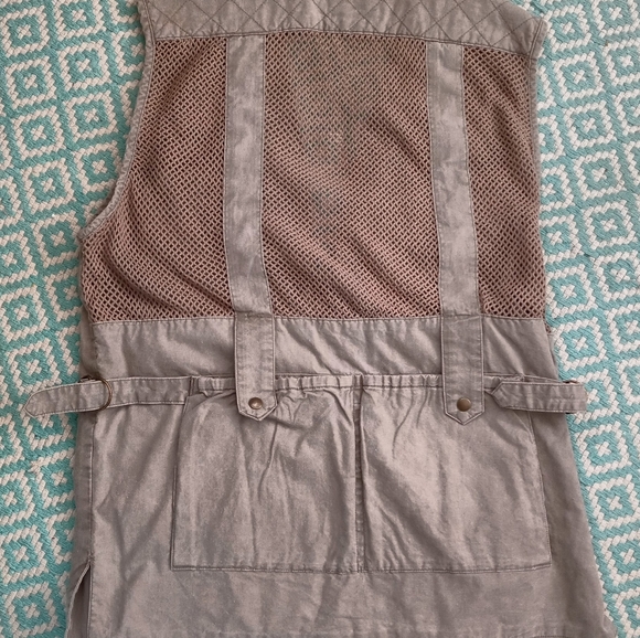 Donke Sportsman Utility Vest - Picture 2 of 6